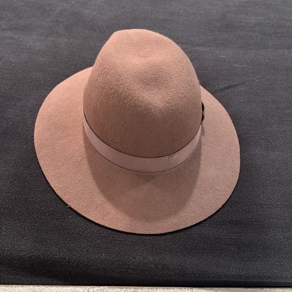 Old navy hat - Picture 2 of 5